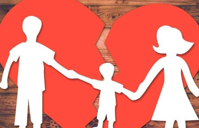 两个孩子离婚，抚养权怎么归属？（2023泰安律师告诉你）